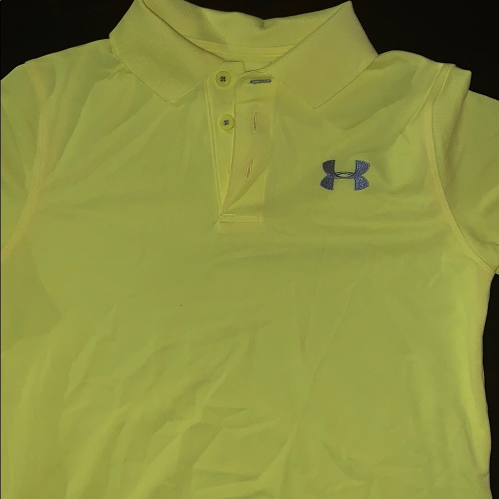 Neon yellow under armor golf shirt ⛳️